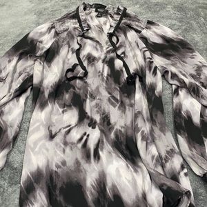 Simply Vera women shirt size L